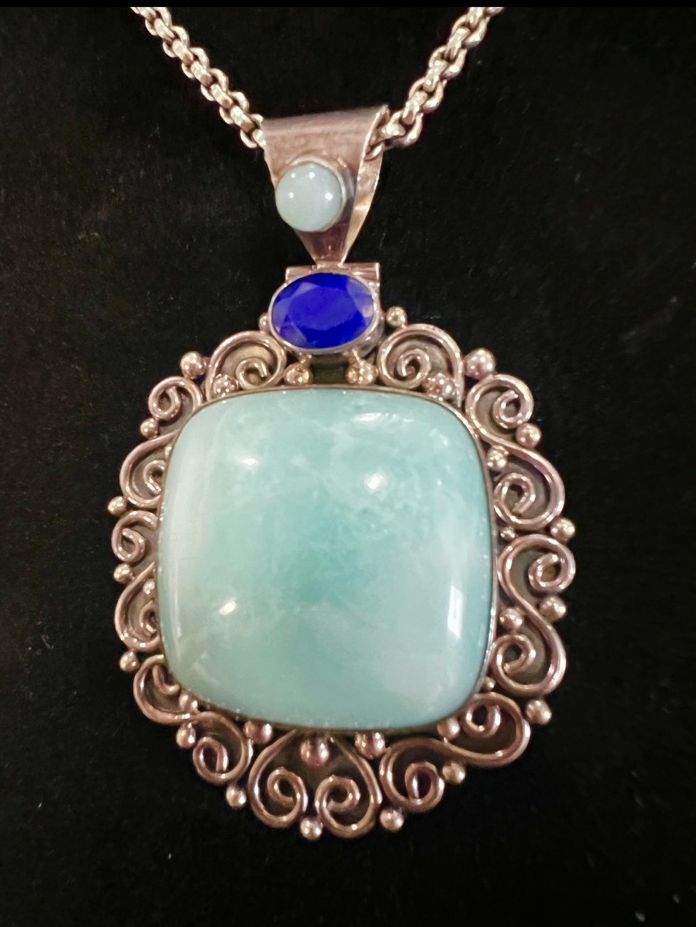 Suarti Bali 925 SterlingSilver Vintage Chalcedony Lapis Lazuli statement Pendant